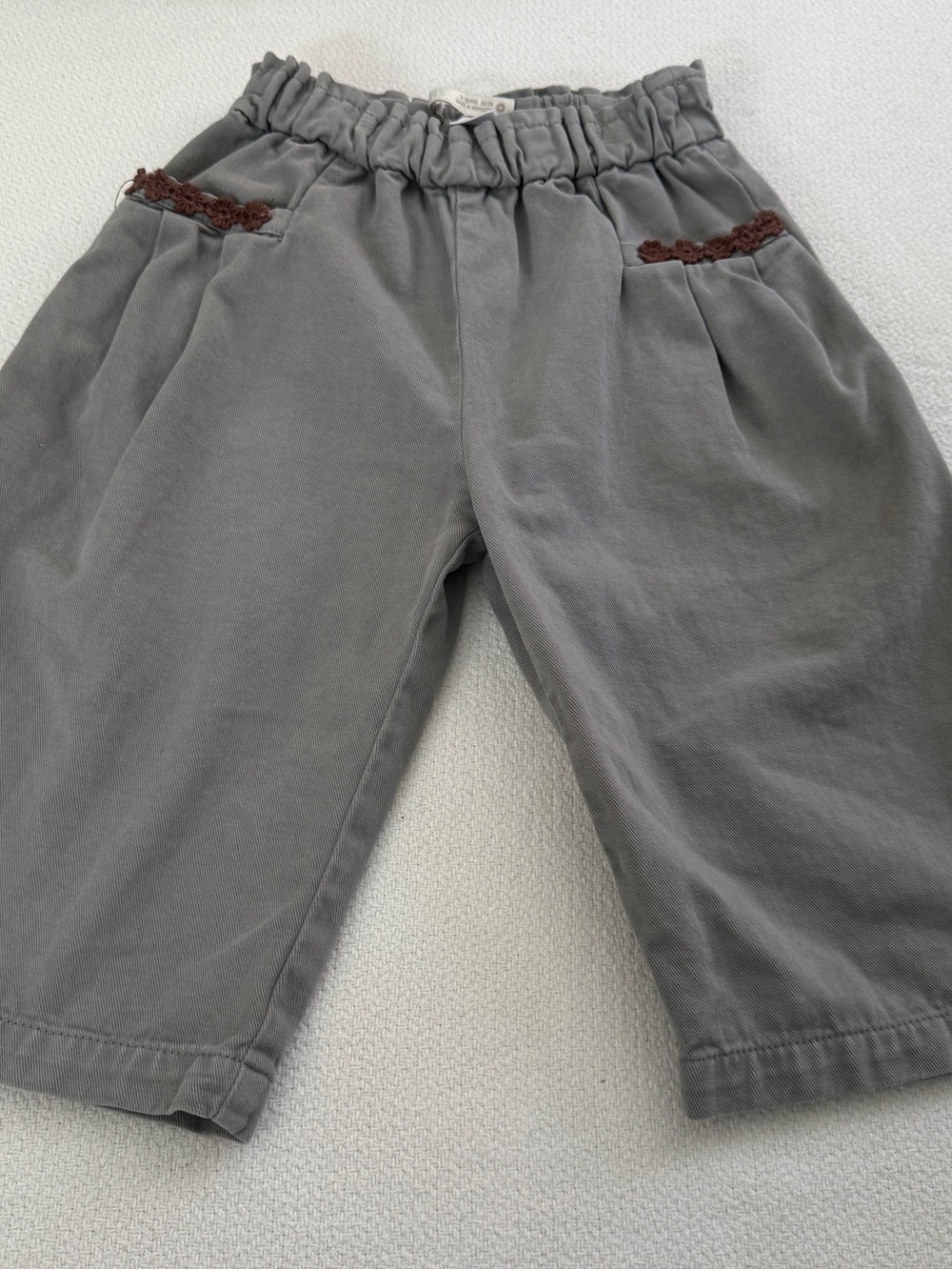 ZARA TIMELESS WIDE LEGGED BAGGY PANTS WITH CONTRAST FANCY TRIM ON POCKETS